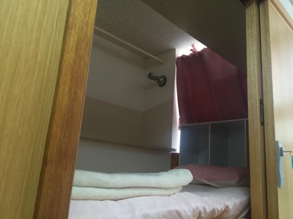 Capsule Dormitory Orion Tomari Zewnętrze zdjęcie